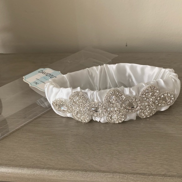 Wedding Party Supply Bundle - Picture 2 of 8